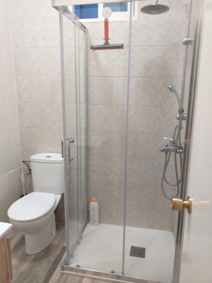 Pau - Room In Shared Apartment Euroviajeros Pineda de Mar Zewnętrze zdjęcie